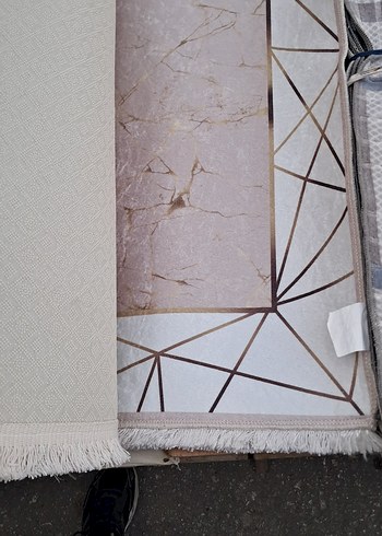 Gri Yılan Desenli Halı - Görsel 3