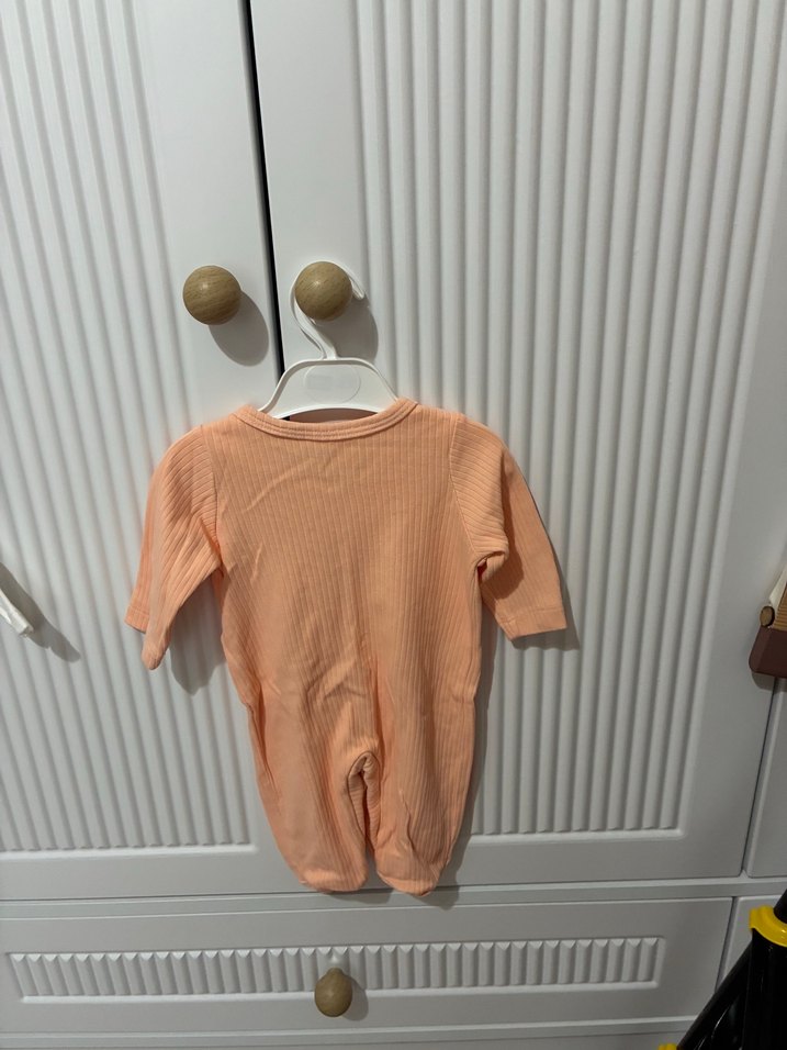 Bebek Kız Düğmeli Beyaz Tulum - Görsel 5