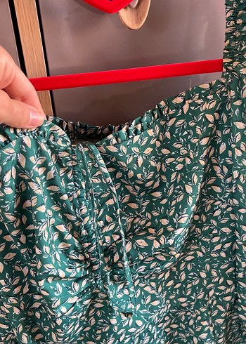 V Yakalı Yeşil Midi Bohem Elbise - Görsel 2