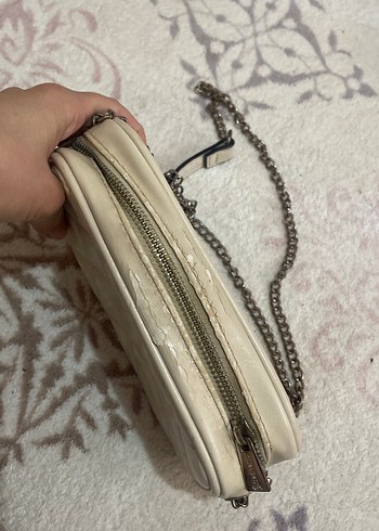 Bej Deri Zincir Askılı Kadın Çanta - Görsel 2