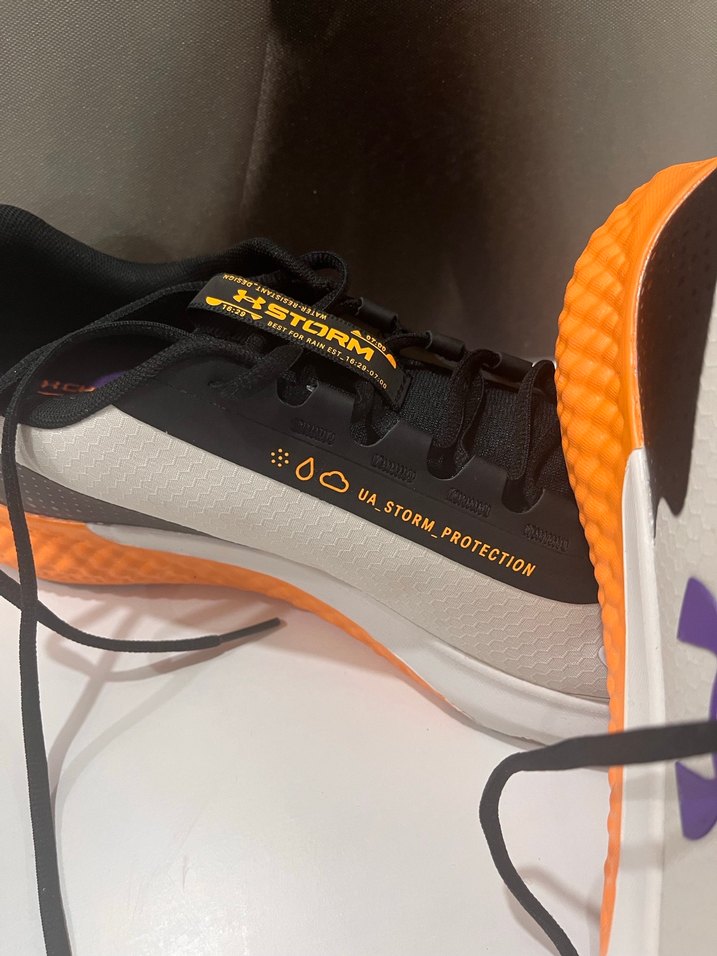 Under armour Erkek Spor Ayakkabısı Siyah Beyaz Velcro - Görsel 4