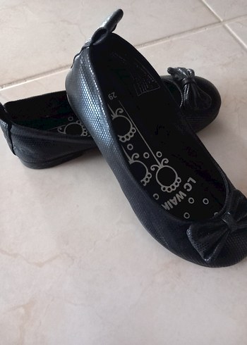 LCW Kız Çocuk Siyah Babet Ayakkabı - Görsel 3