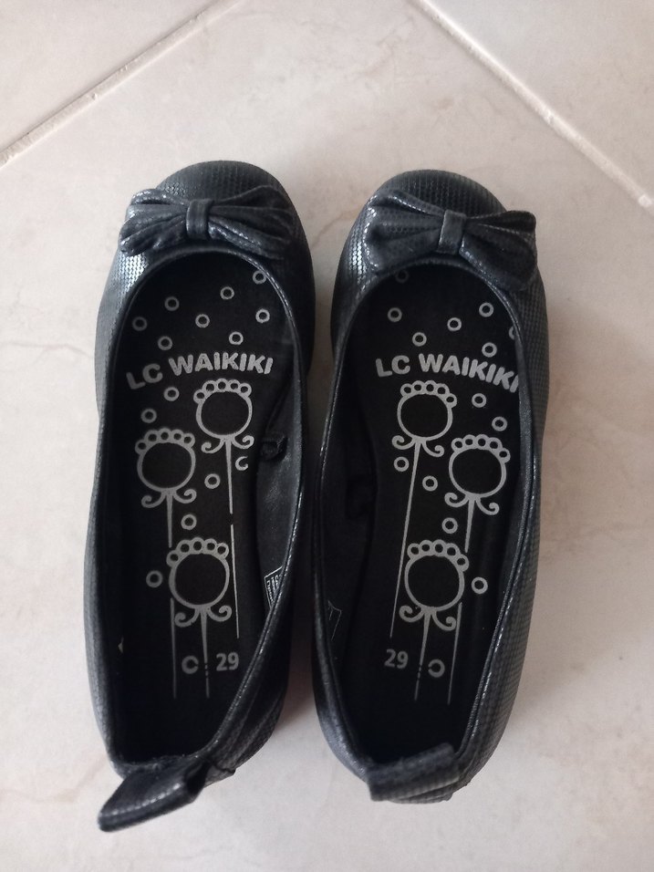 LCW Kız Çocuk Siyah Babet Ayakkabı - Görsel 2