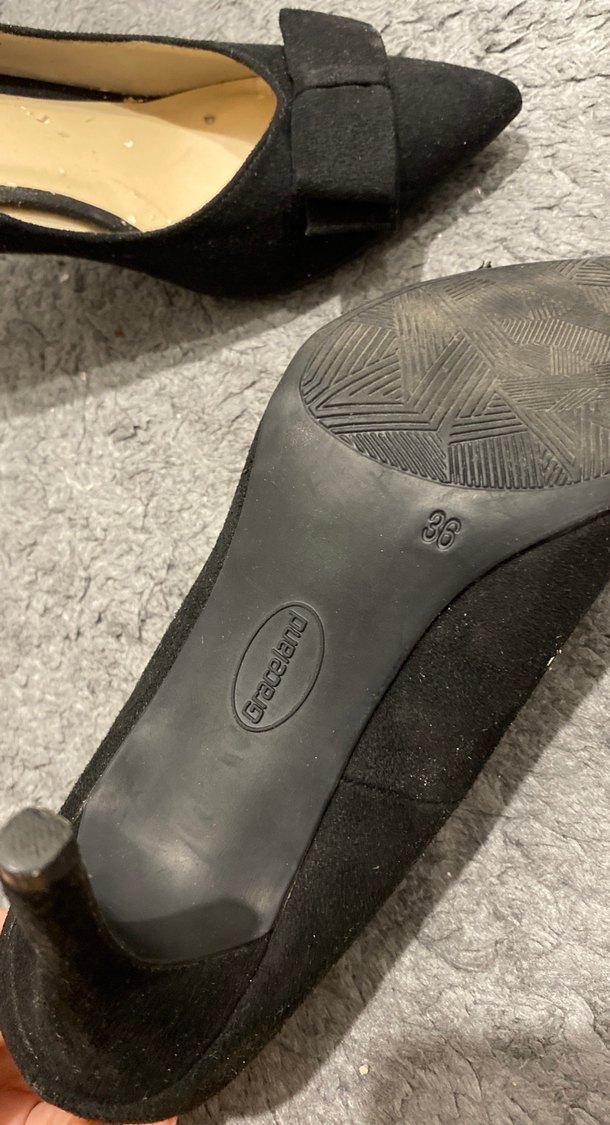 Siyah süet stiletto . - Görsel 3