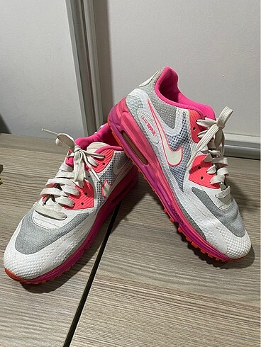 Nike air max