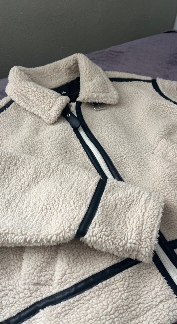 Fermuarlı Beyaz Kadın Peluş Ceket - Görsel 3