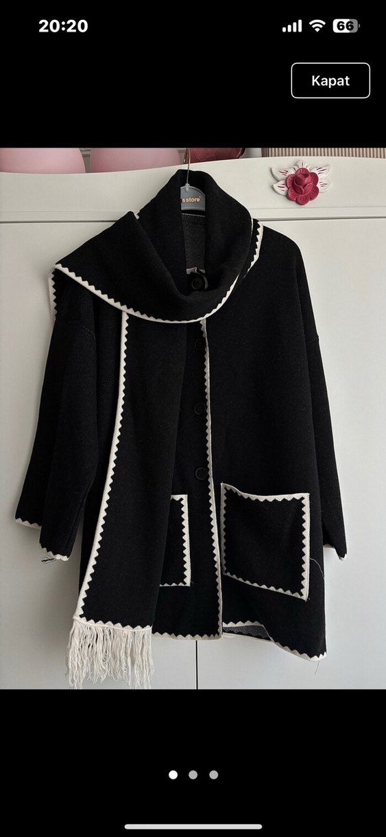 Düğmeli Siyah Uzun Kadın Kaban - Görsel 2