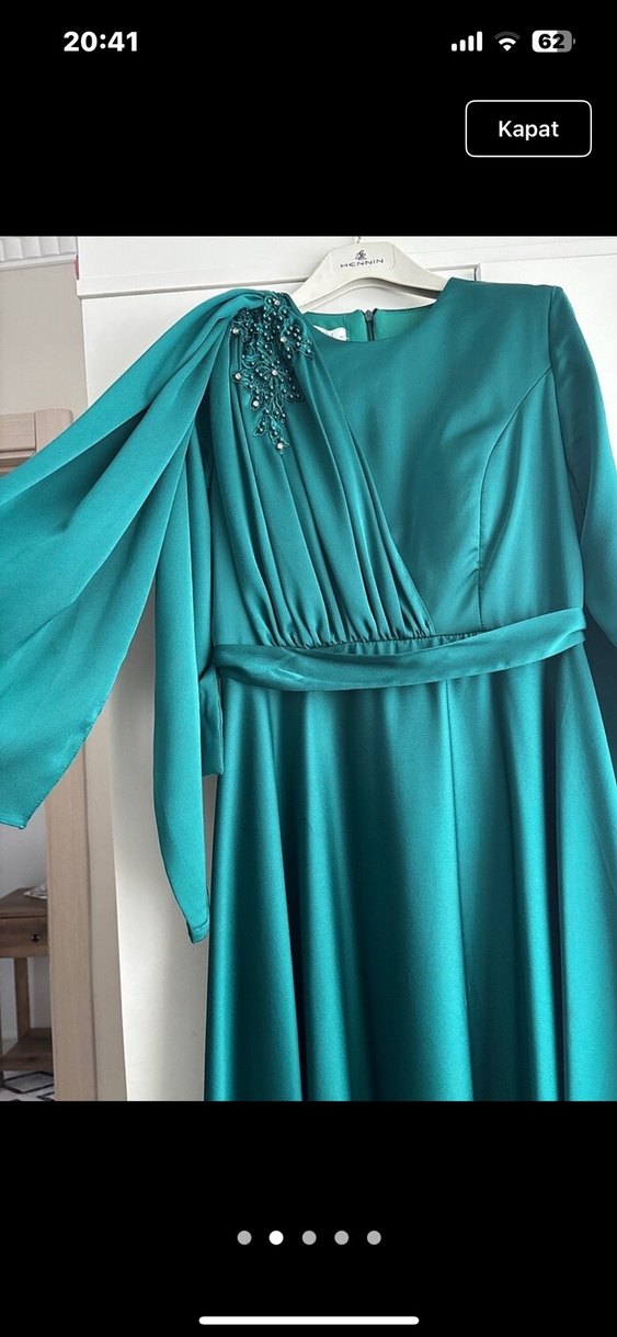 Turkuaz V Yaka İşlemeli Uzun Abiye Elbise - Görsel 2