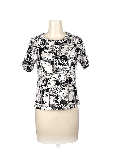 Defacto T-shirt %70 İndirimli.