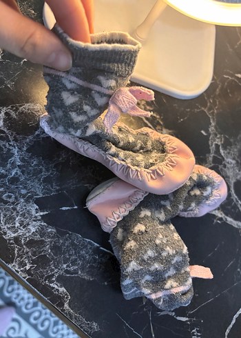 Kızlar için Gri Bağlamalı Desenli Sıcak Terlik - Görsel 3