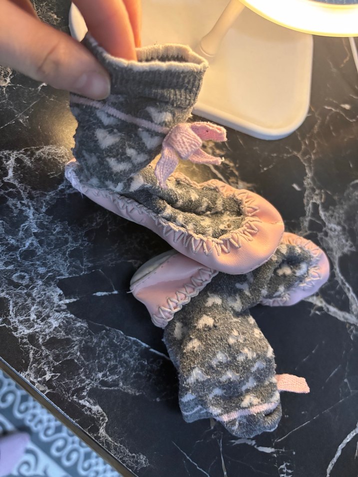 Kızlar için Gri Bağlamalı Desenli Sıcak Terlik - Görsel 3