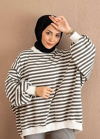 Çizgili sweatshirt