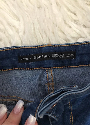 38 Beden Bershka High Waist Jean