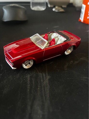 Hot wheels araba