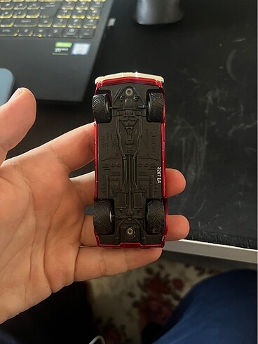  Beden Renk Hot wheels araba