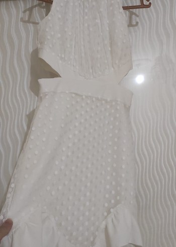 Dantel Detaylı Beyaz Midi Mezuniyet Elbisesi - Görsel 3