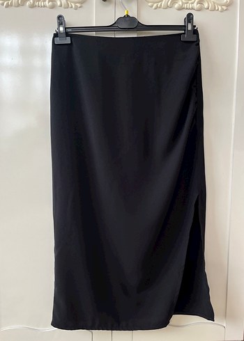 LC Waikiki Classic Yırtmaçlı Siyah Etek - Görsel 2