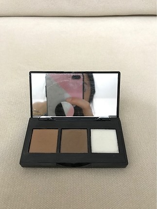 H&M Brow Pro Kit