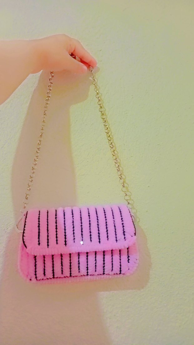 Pembe Örgü Zincir Detaylı Kadın Çanta - Görsel 2