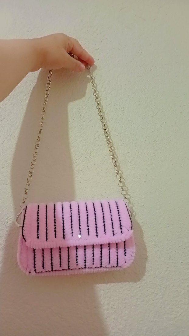 Pembe Örgü Zincir Detaylı Kadın Çanta - Görsel 3