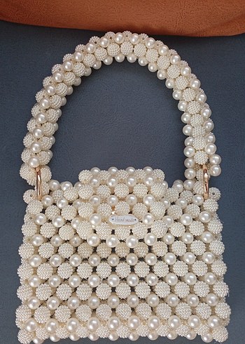 Boncuk İşlemeli Beyaz Örgü Kadın Çanta - Görsel 2