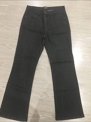 42 Beden gri Renk Lcwaikiki kot pantolon