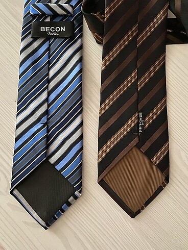 Diğer İki adet kravat