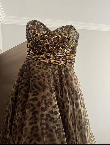 Leopar Abiye