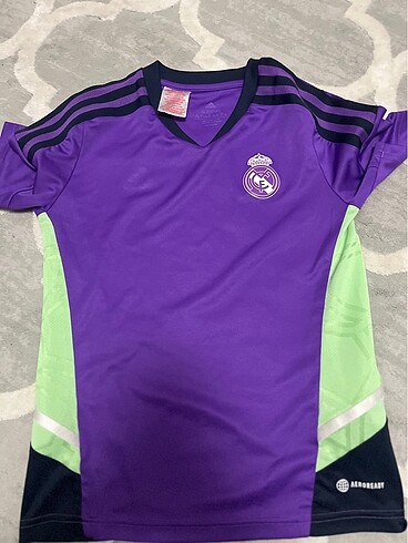 Adidas forma