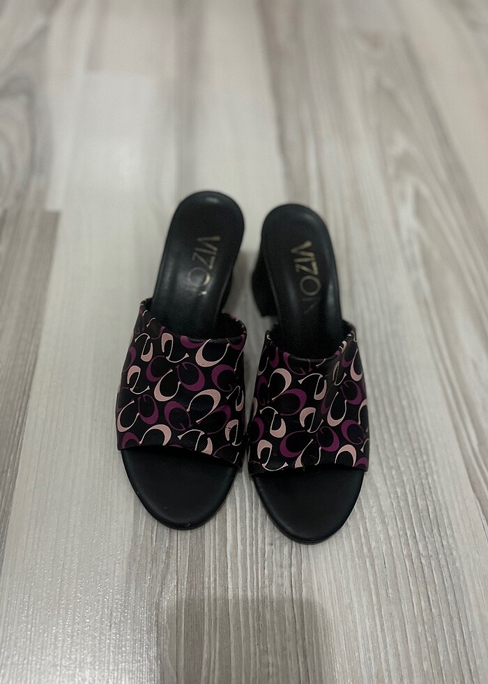 Vizon marka topuklu terlik - Görsel 4