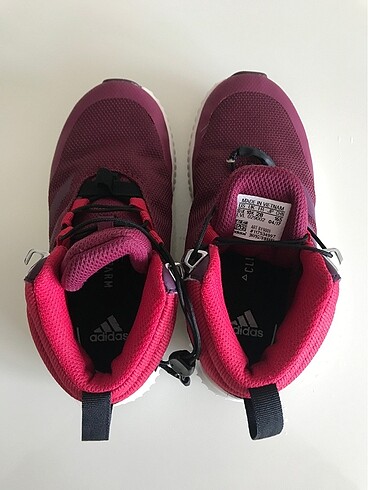 28 Beden Adidas Çocuk Botu