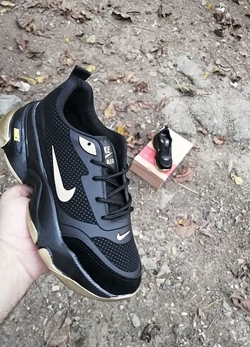 Nike siyah bayan spor ayakkabı