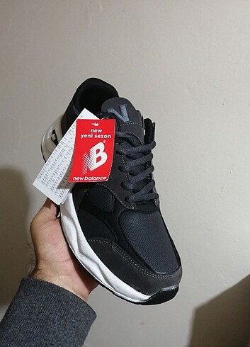 New Balance #New balance siyah erkek spor ayakkabı