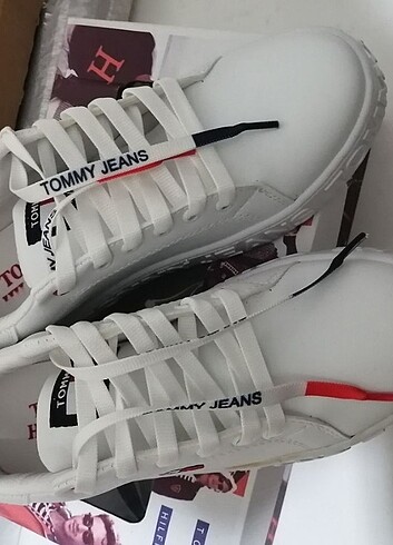 Tommy Hilfiger #Bayan beyaz spor ayakkabı