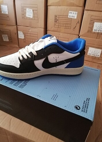 44 Beden beyaz Renk #Nike Siyah erkek spor ayakkabı