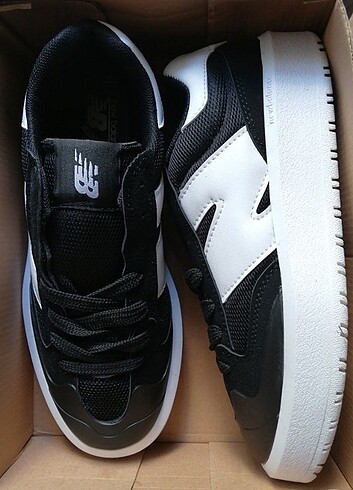 New Balance #New balance siyah beyaz Bayan spor ayakkabı