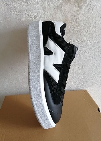 39 Beden #New balance siyah beyaz Bayan spor ayakkabı