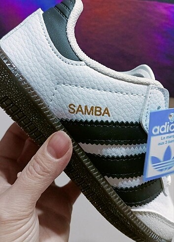 25 Beden beyaz Renk #Adidas samba kız çocuk beyaz siyah spor ayakkabı