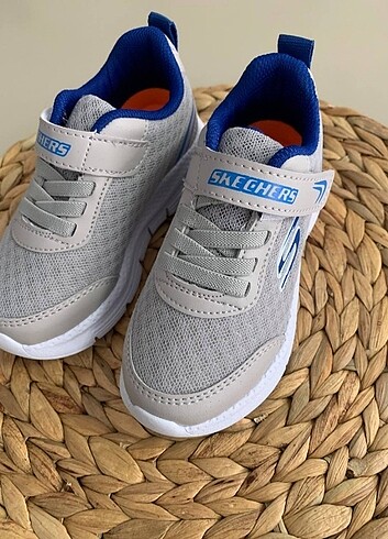 31 Beden beyaz Renk #Skechers erkek çocuk spor ayakkabı