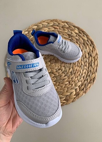 35 Beden beyaz Renk #Skechers erkek çocuk spor ayakkabı
