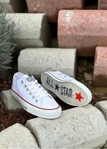 #converse beyaz bayan spor ayakkabı