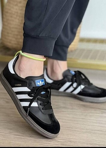 #adidas samba siyah beyaz bayan spor ayakkabı