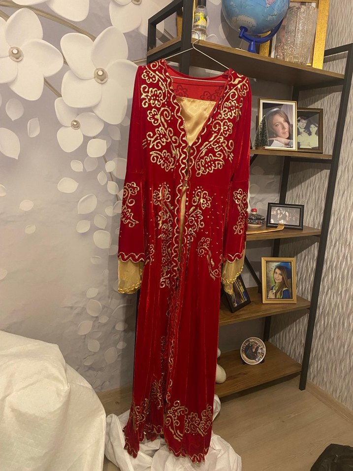 Uzun Kollu İşlemeli Kırmızı Bohem Elbise - Görsel 3