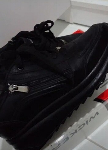 39 Beden siyah Renk Wickers Siyah Spor Ayakkabı