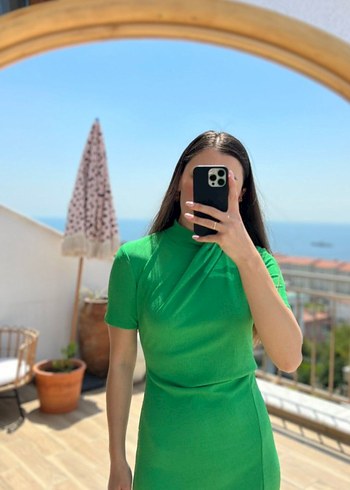 Yırtmaç Detaylı Uzun Elbise - Görsel 5