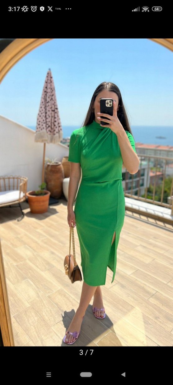 Yırtmaç Detaylı Uzun Elbise - Görsel 3