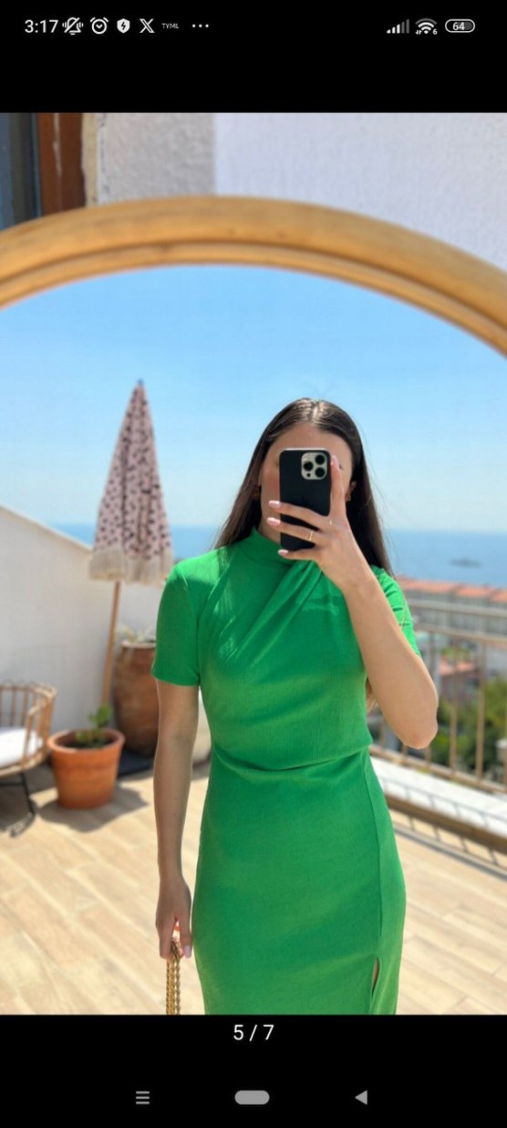 Yırtmaç Detaylı Uzun Elbise - Görsel 5