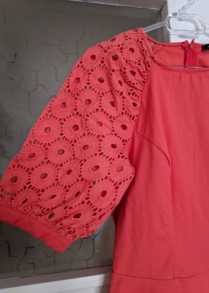 Kol Detaylı Elbise  - Görsel 3