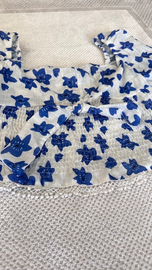 Mavi Nakışlı Fırfırlı Kadın Bluz - Görsel 3