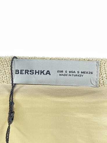 s Beden ten rengi Renk Bershka Uzun Etek %70 İndirimli.